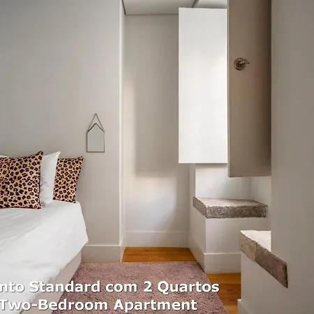 Akicity Cais Sodre In Apartment Lisbon