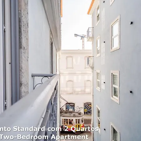 Akicity Cais Sodre In Apartment Lisbon